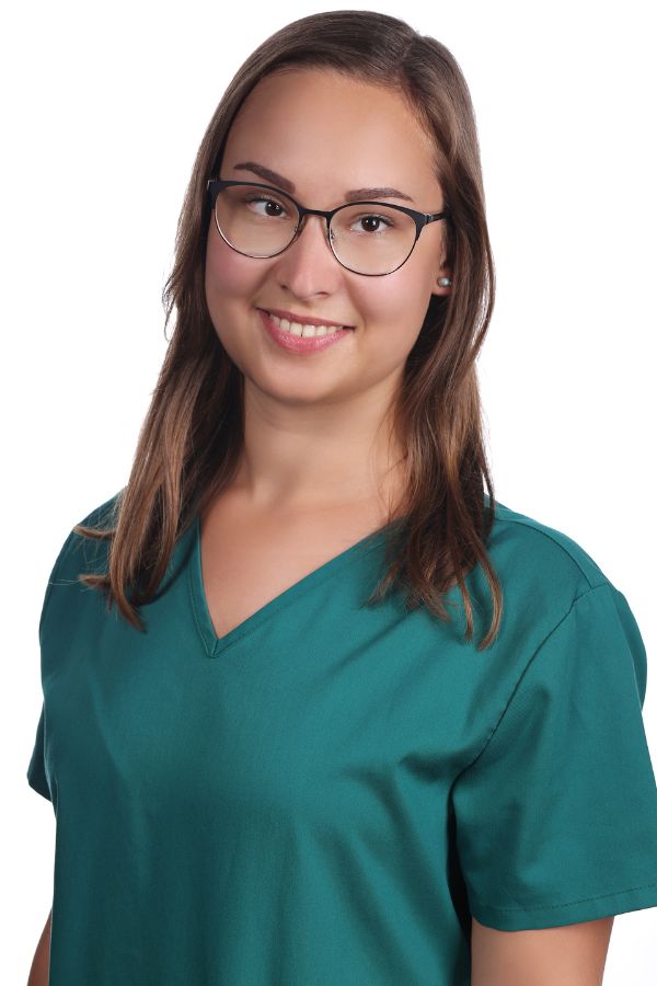 Dr. Palotai Virág fogorvos